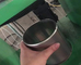 Автоматическая волоконно-лазерная сварка для чайника из нержавеющей стали 304 Двойная станция